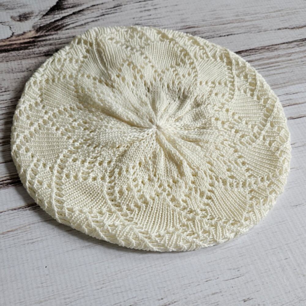 Icining Cream Sweater Knit Beret New